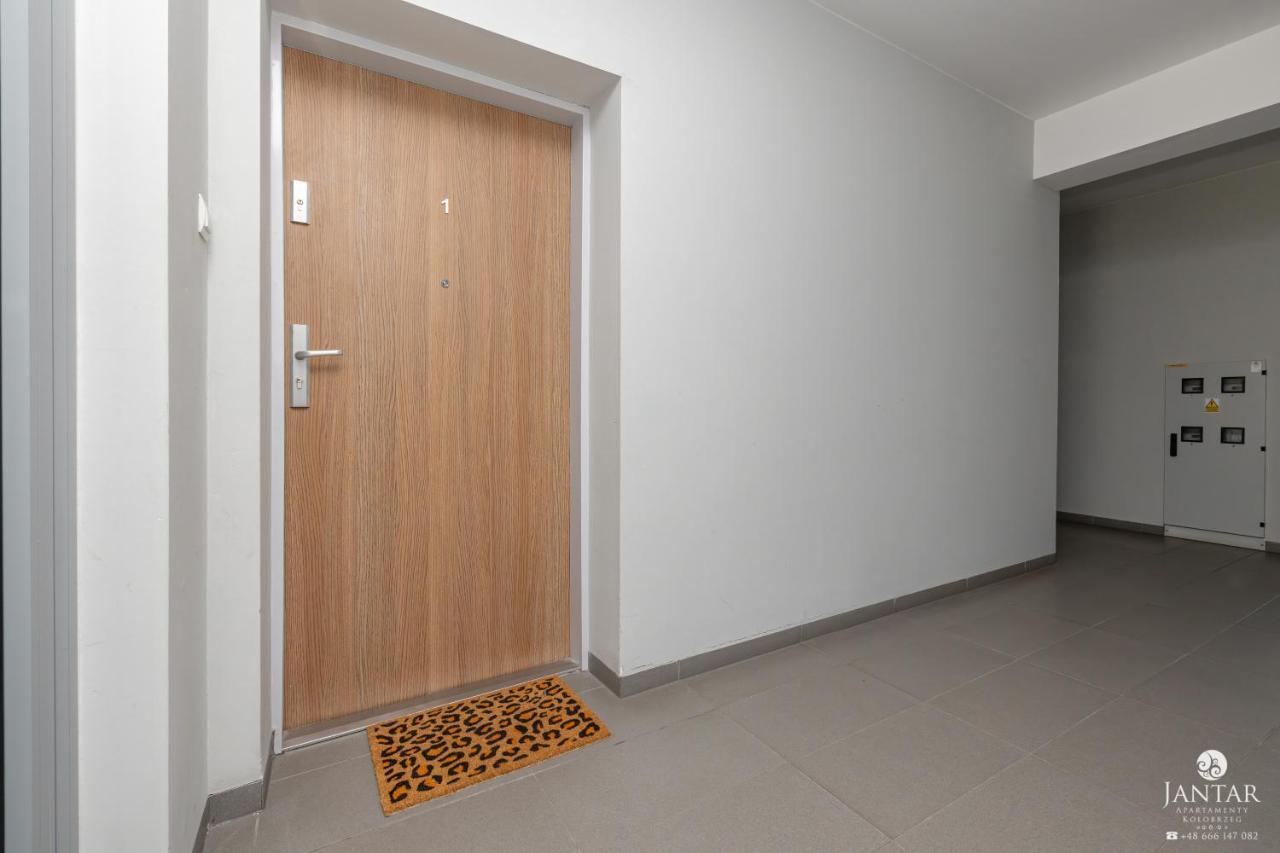 Jantar Apartamenty - Osiedle Bursztynowe II 코워브제크 외부 사진