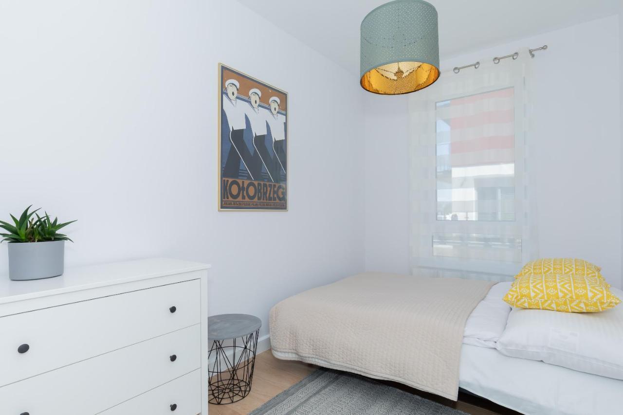 Jantar Apartamenty - Osiedle Bursztynowe II 코워브제크 외부 사진